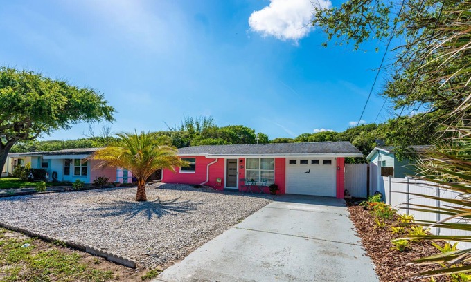 New Smyrna Beach House | Coconut Cabana fantastic home in the heart of NSB!