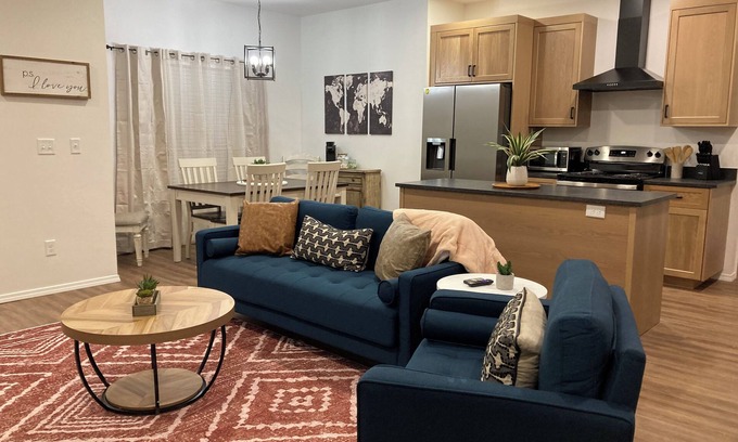 Canyon Condo | Coco’s Corner - Brand New 3 BD 2 BR Duplex near Palo Duro Canyon State Park
