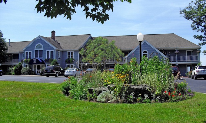 Edgecomb Hotel | Cod Cove Inn, BW Signature Collection