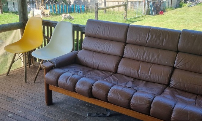 Lakes Entrance Cabin | Coen's Farm Cabin Accommodation.nFamily Friendly accomodation close to amenities