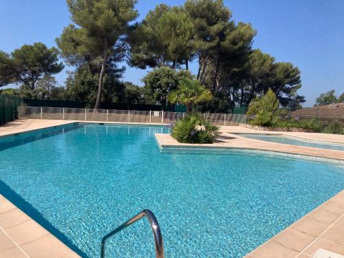 Biot Apartment | Coin de paradis, piscine, parking, terrasse