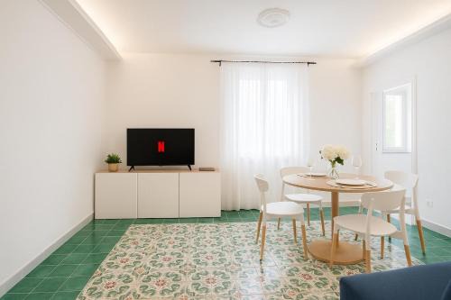 Prati Apartment | Cola di Rienzo Attico & Charme - by 101 Flats