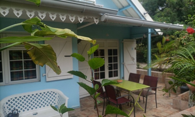 Sainte-Anne House | COLIBRI BLE -villa at the seaside .