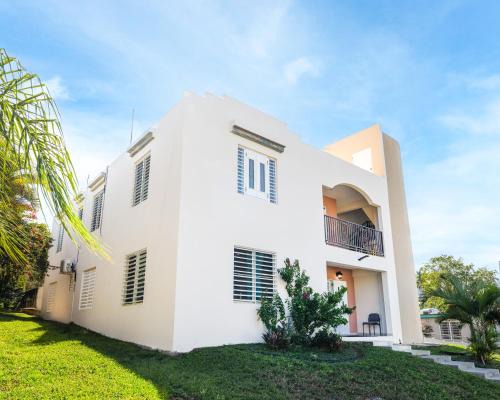 Coto House | Colinas Del Atlantico 2 floors