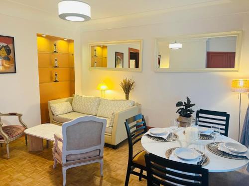 8th Arrondissement Apartment | Colisee