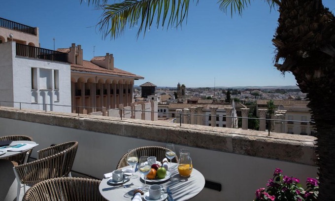 Distrito Centro Apartment | Coliseum Boutique Apartments