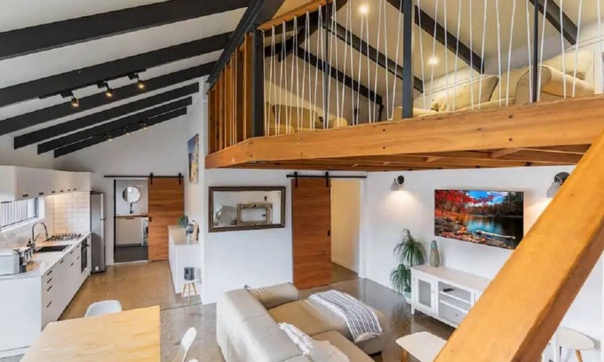 Collaroy House | Collaroy Beach Loft Style Villa! Family Friendly