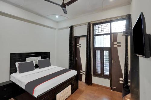 Indirapuram Hotel | Collection O 80841 Vk Townhouse