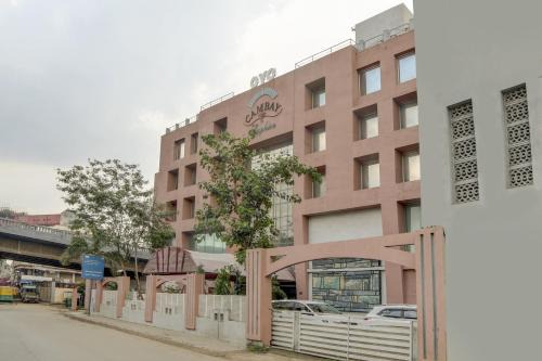 Ahmedabad Hotel | Collection O cambay sapphire