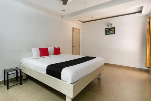 Kandur Hotel | Collection O Hotel Highway Grand