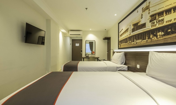 Astana Anyar Hotel | Collection O Kebon Jeruk Near Taman Balai Kota