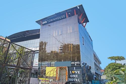 Vasundhara Hotel | Collection O One Hotel