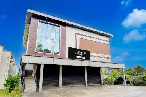 Kochi Hotel | Collection O Pukkattupady Aluva East