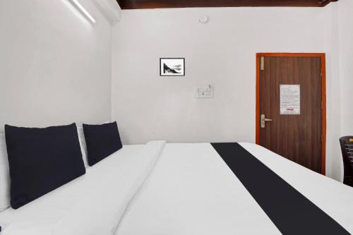 Srivilliputhur Hotel | Collection O SRI Lakshmi Residency And Mahal A/C