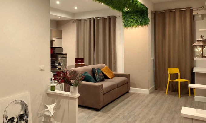 Tuscolano Apartment | Collector's Suite