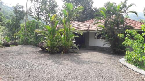 Elappara Cabin | Colonel's Retreat, Mavady, Vagamon