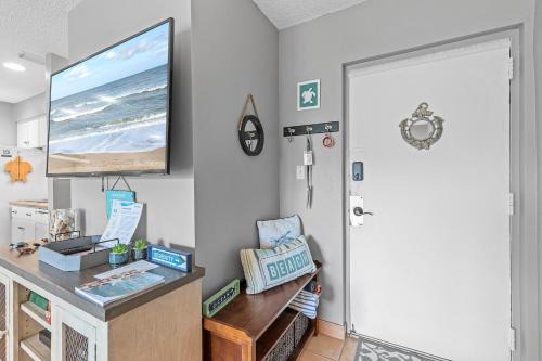 New Smyrna Beach House | Colony Beach Club 210