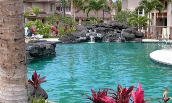 Waikoloa House | Colony Villa | Paradise among the Palm Trees