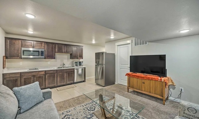 Colorado Springs Condo | Colorado Avenue Escape Apt A