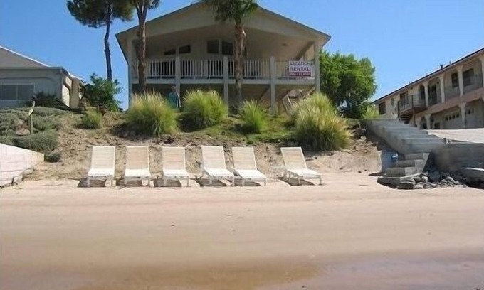 Mohave Valley House | Colorado River - Riverfront Vacation Home-Private Beach and Launch Ramp
