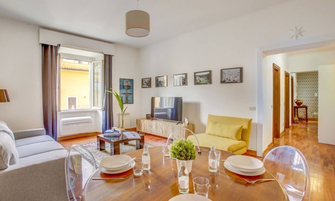 Celio Apartment | Colosseo MecenArt 77 - Home And More