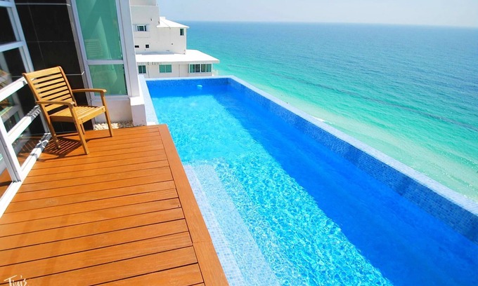 Zona Hotelera Condo | Combo #204-Tim’s Ocean Condos – Beachfront – Spacious Areas + 2 Private Pools!