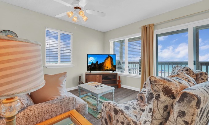 Laguna Beach Estates Condo | Come and enjoy your vacation at Sands of Laguna!