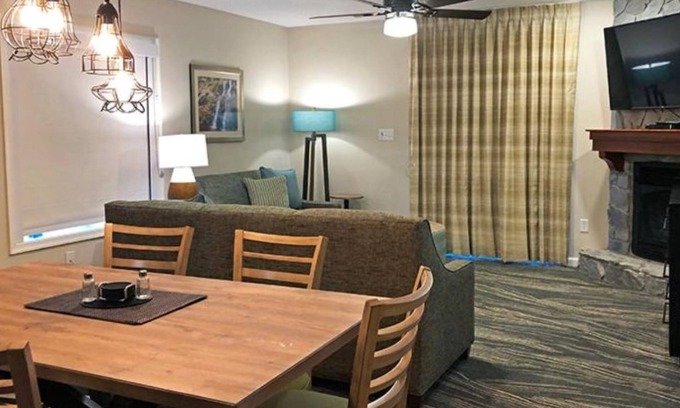 McGaheysville Condo | Come stay at Massanutten Resort's Woodstone for an amazing vacay!