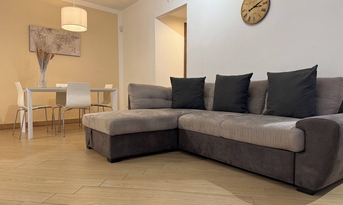 Asti Apartment | ComeCasa Modern Apartament in historical Center