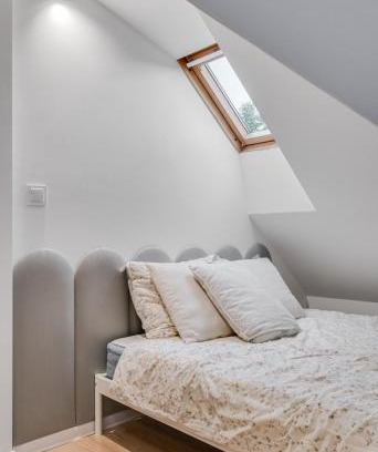Opole Apartment | COMFISTAY Dubois 31 - City Access and Free Parking