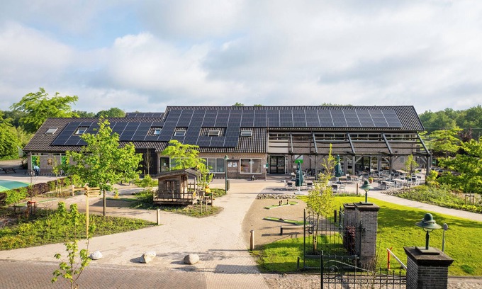 Witteveen House | Comfort 4-person children's bungalow in the holiday park Landal Orveltermarke