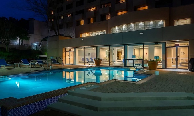 Gwinnett Place Hotel | Comfort and Convenience! Accessible and stylish unit awaits for your stay