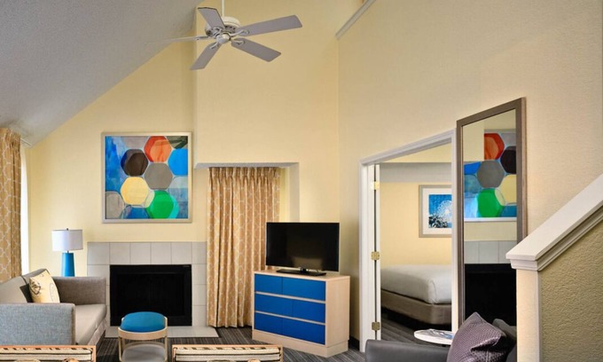 Tucson Resort | Comfort and Convenience! 2 Modern Units, Pet-Friendly, Near Park Place Mall