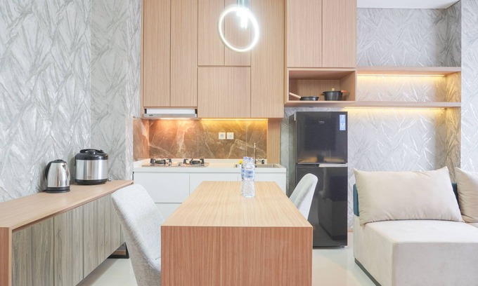 Mampang Prapatan Apartment | Comfort And Modern Look 2Br At 26Th Floor Samara Suites Apartment