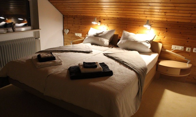 Baiersbronn Apartment | Comfort and tranquillity in a romantically enchanting location surrounded by greenery. Pure nature