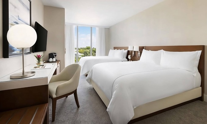 Bay Harbor Islands Hotel | Comfort and Convenience! 3 Pet-friendly Rooms, Minutes Away to Sunny Isles Beach