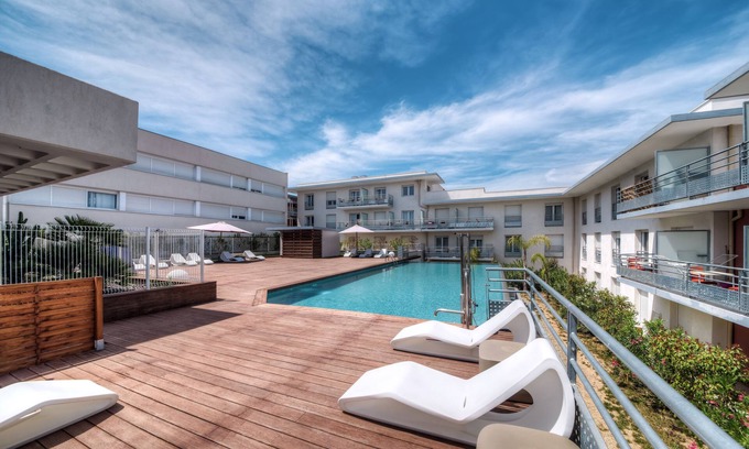 Antibes Apartment | Comfort Aparthotel Antibes Le Maestria