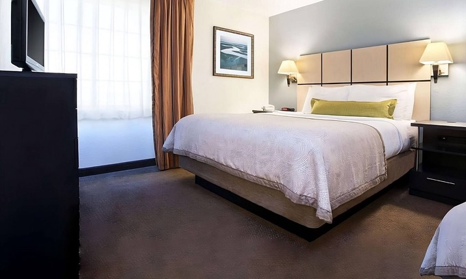 Las Colinas Hotel | Comfort & Convenience! w/Parking, Near Historic Main Street District!