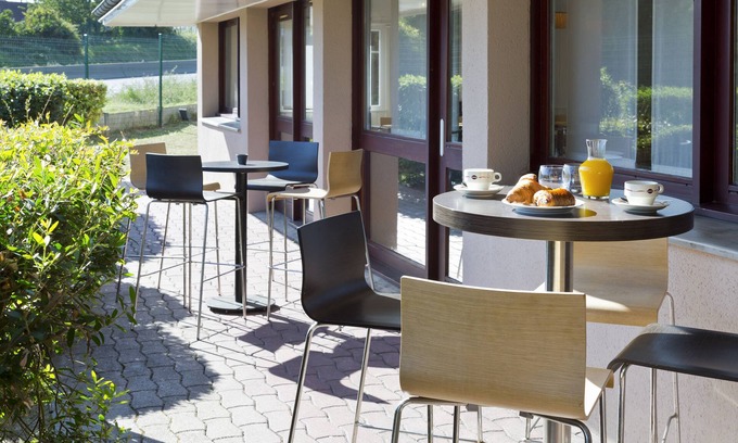 Linas Hotel | Comfort Hotel Linas Montlhery