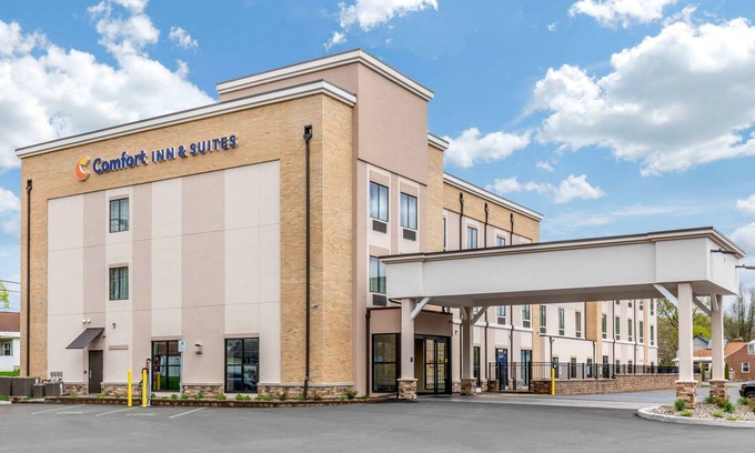 Scotia Hotel | Comfort Inn & Suites Schenectady - Scotia