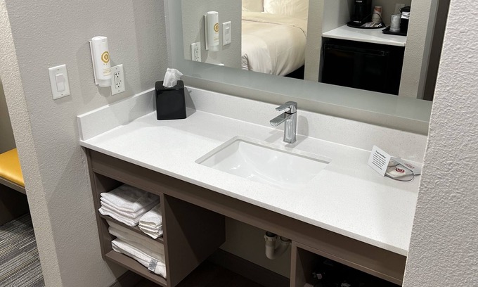 Lubbock Hotel | Comfort Inn & Suites