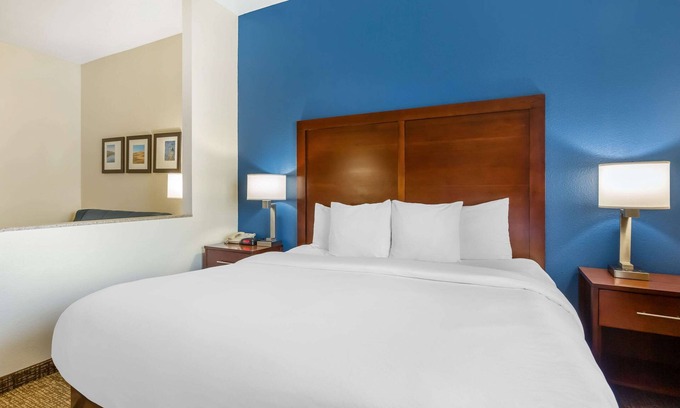 Fortuna Foothills Hotel | Comfort Inn & Suites Yuma I-8