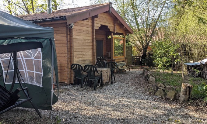 Altlussheim House | Comfort lake house directly on the lake in the middle of nature with a large distance to the neighbor