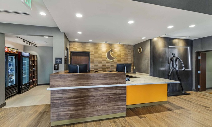 Cheyenne Hotel | Comfort Suites Cheyenne