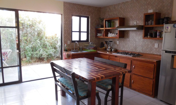 Santa Cruz Xoxocotlan House | "Comfortable and cozy house south of the city, ideal for couples or families."
