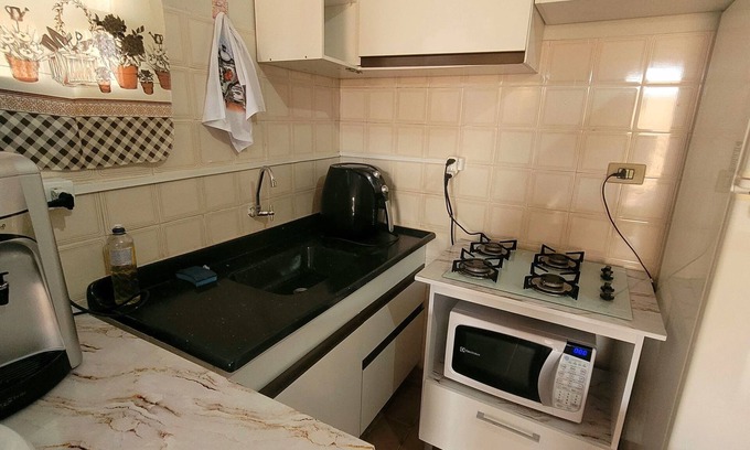 Praia Grande House | Comfortable studio apartment on Praia Solemar street - Praia Grande