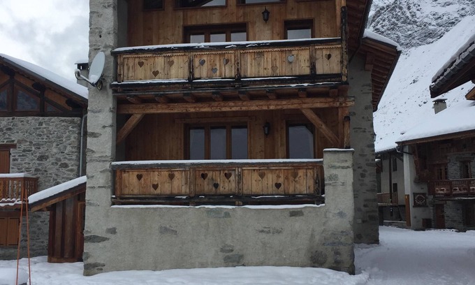 Champagny-en-Vanoise House | Comfortable and spacious mountain chalet for 20 people