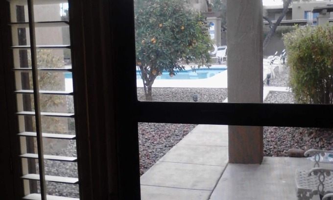 Fountain Hills Condo | Comfortable 1BR Ground Level Condo Near Fountain Park
