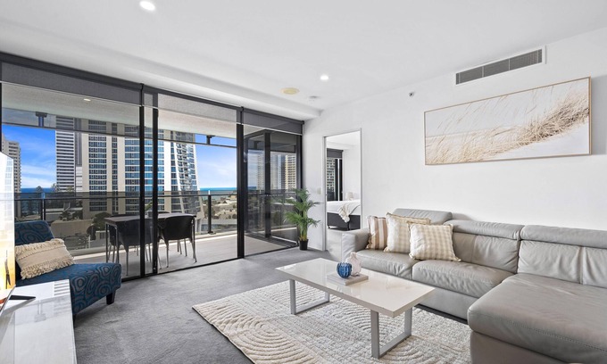 Surfers Paradise Apartment | Comfortable 2 Bed Unit in Surfers Paradise- Q Stay