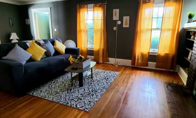 West Elmira House | Comfortable 3 bedroom home with private parking!